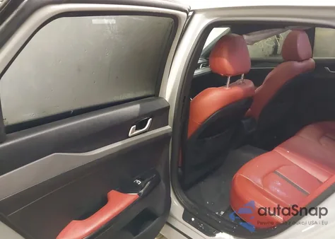 2022 Kia K5 Gt-Line z USA, uszkodzony, nr VIN 5XXG64J29NG122706